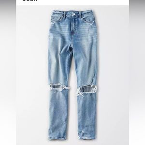 AE Curvy Mom Jean Size 8